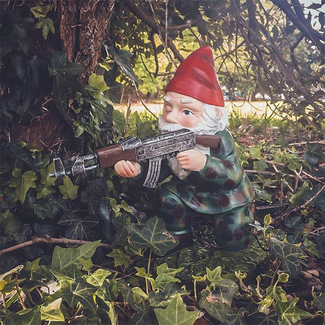 Drelix - Robuster Militärischer Gartenzwerg zum Spielen und Dekorieren