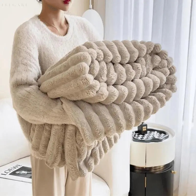 Ultimativer Komfort Luxe Superweiche Fleece-Decke mit hochwertigem Kunstschaffell für warme Umarmungen und gemütliche Atmosphäre