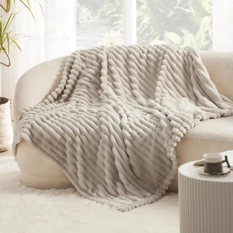Ultimativer Komfort Luxe Superweiche Fleece-Decke mit hochwertigem Kunstschaffell für warme Umarmungen und gemütliche Atmosphäre