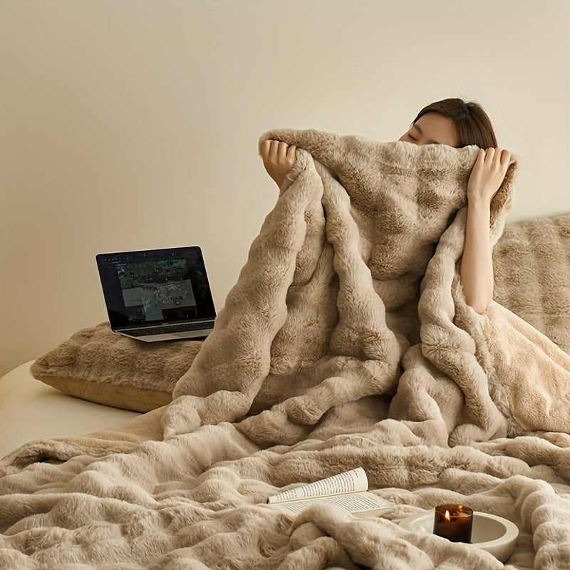 Luxusweiche beige Fleece-Decken - warme dicke Plüsch-Wohnzimmer- und Schlafzimmer-Wurfdecke