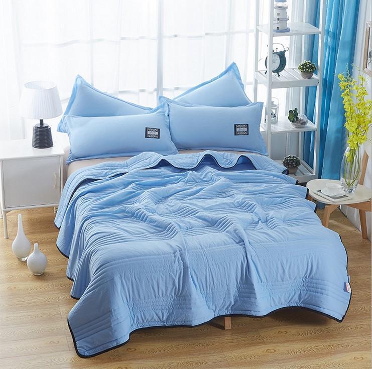 Kühles und Bequemes CoolBreeze Sommerbett - Leichte Baumwolle und Bambusfaser für Perfekte Kühle Nächte
