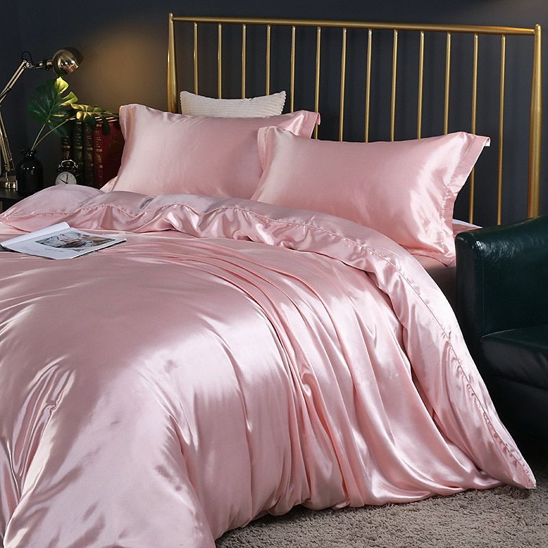 Elegantes Satin-Bettbezug-Set – Luxuriöse moderne Bettwäsche mit schickem Finish