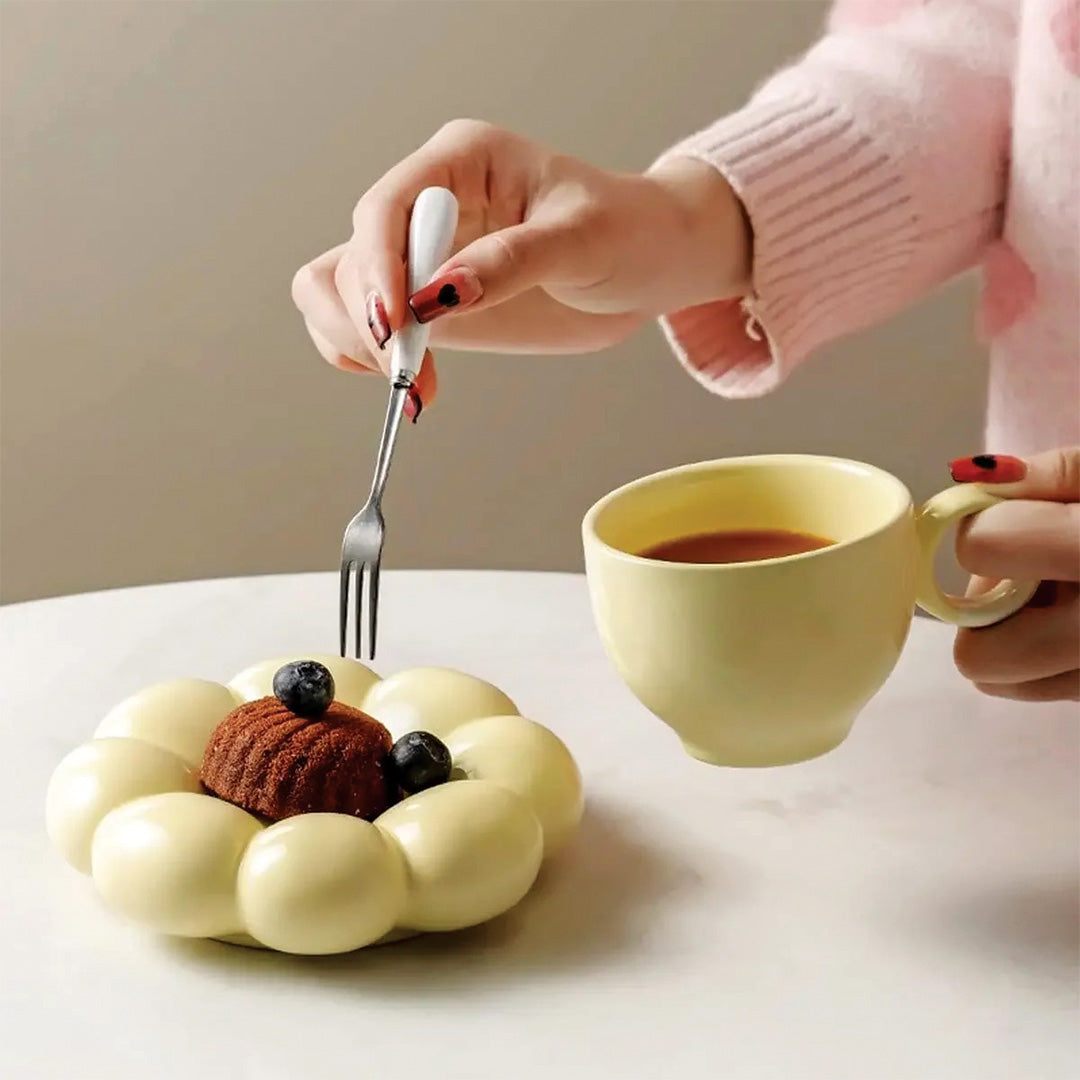 Elegante Sonnenblumen-Tasse mit Blumenmuster Perfekt für ein schönes Frühstück