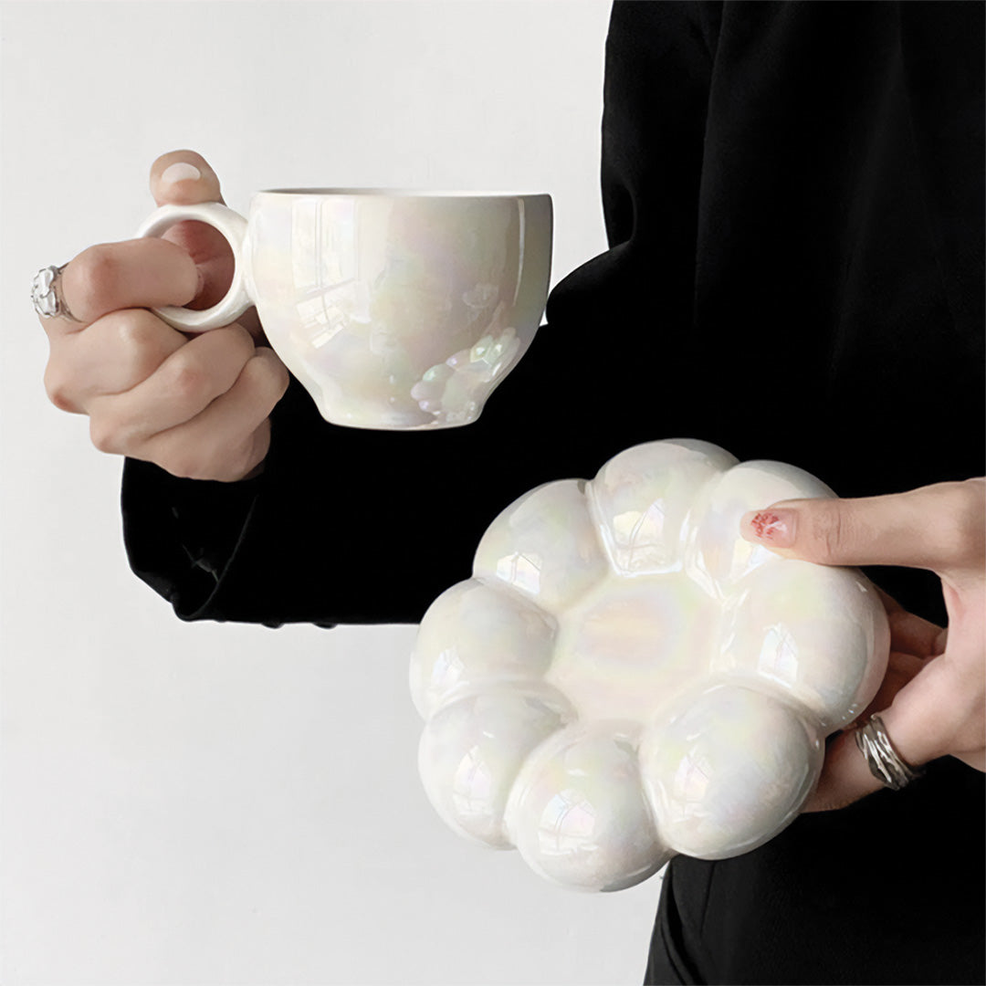 Elegante Sonnenblumen-Tasse mit Blumenmuster Perfekt für ein schönes Frühstück
